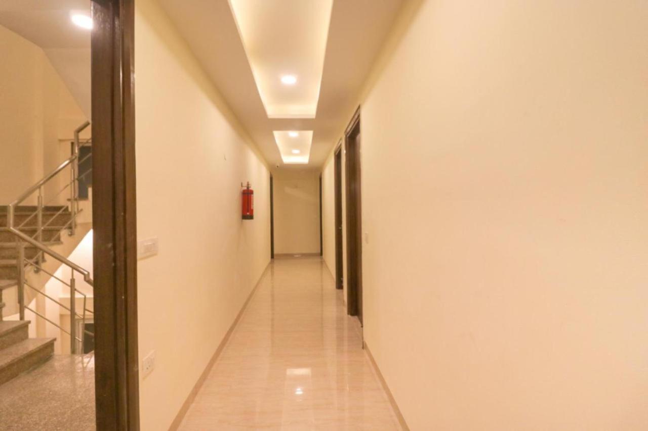 Fabhotel Comfort Residency II Gurgaon Buitenkant foto